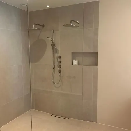 Appartement Spacious And Lovely Amsterdam